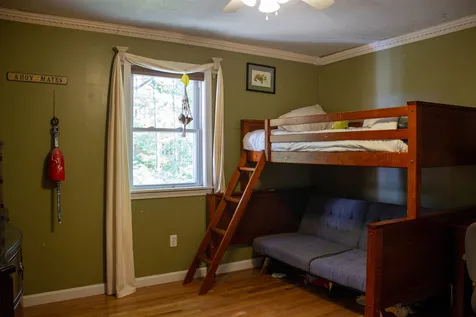 74 1/2 North Street Amherst NH 03031