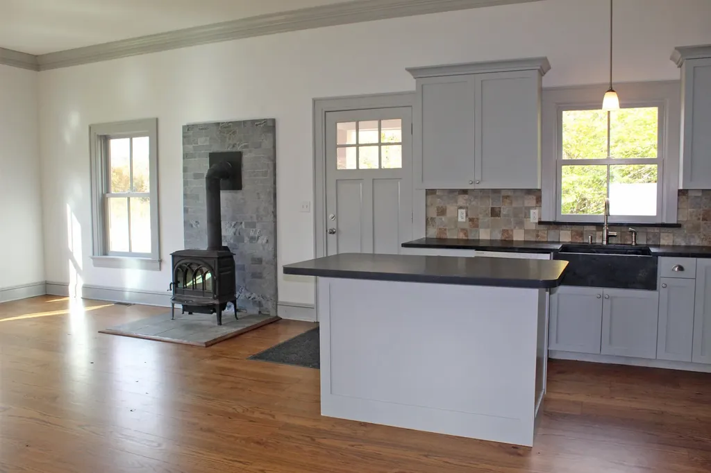 735 Main Street Weston VT 05161
