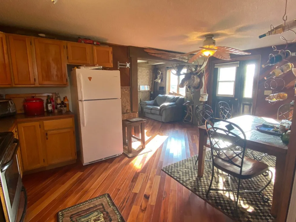 73 Pond Street Newport City VT 05855