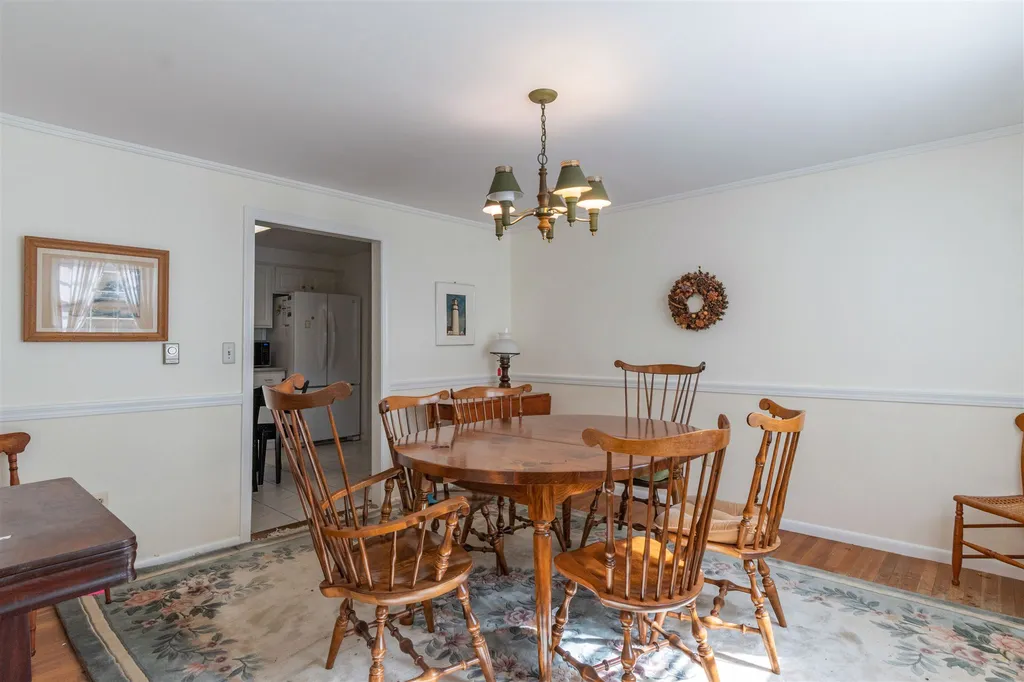 4 Joanne Street Merrimack NH 03054