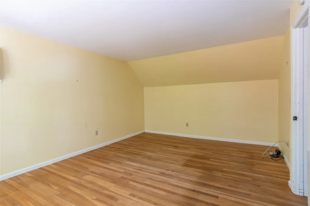 4 Joanne Street Merrimack NH 03054