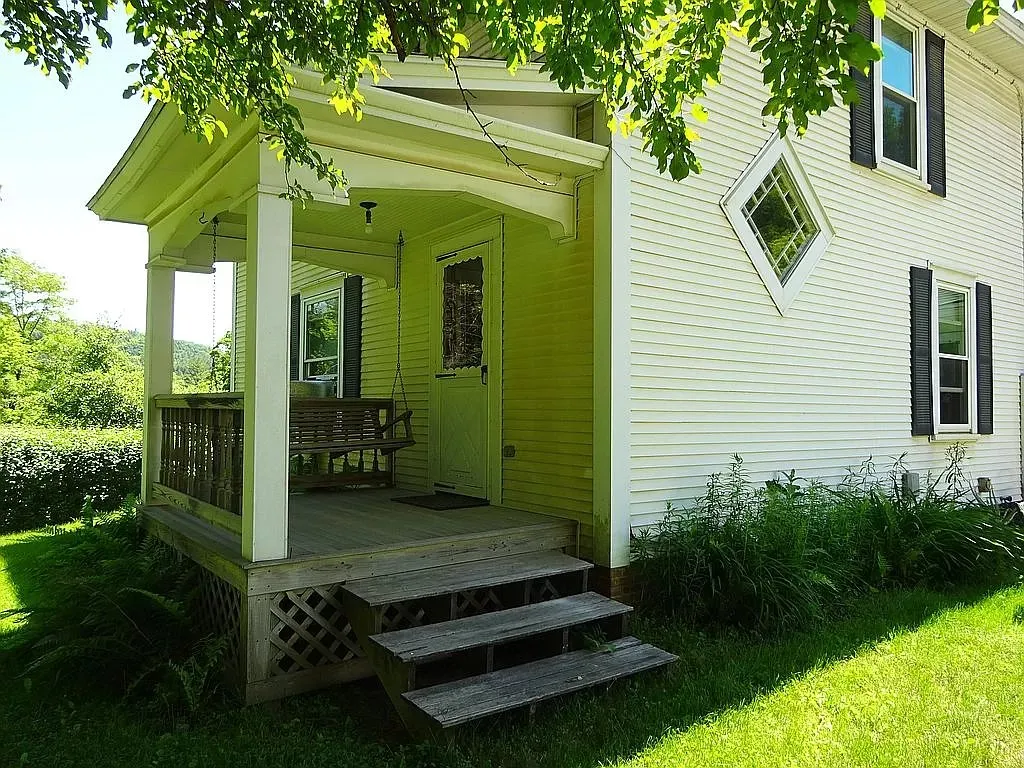 713 Royalton Hill Road Royalton VT 05068