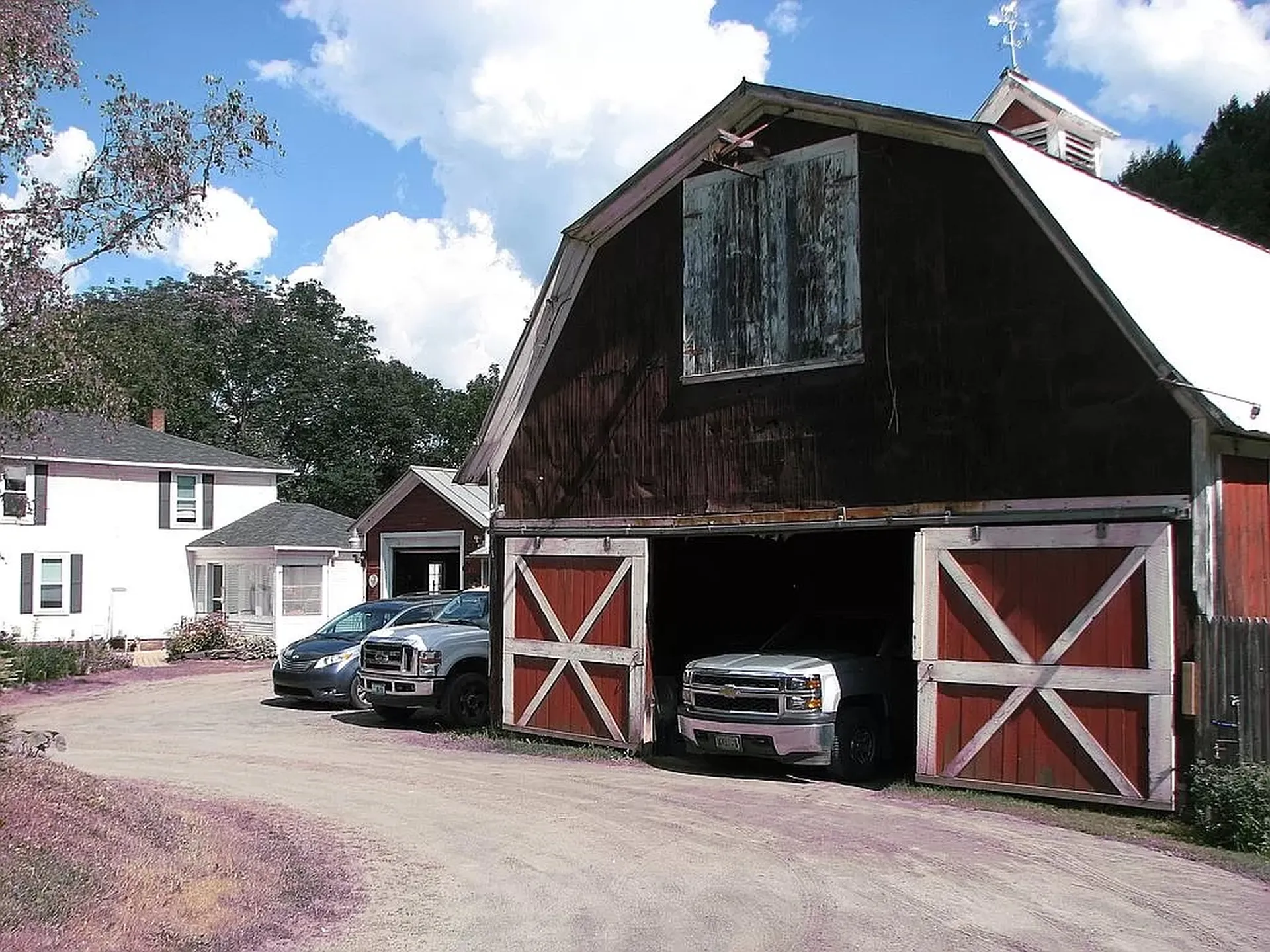 713 Royalton Hill Road Royalton VT 05068