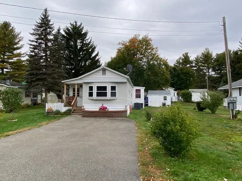 33 Hazel Street Hollis NH 03049
