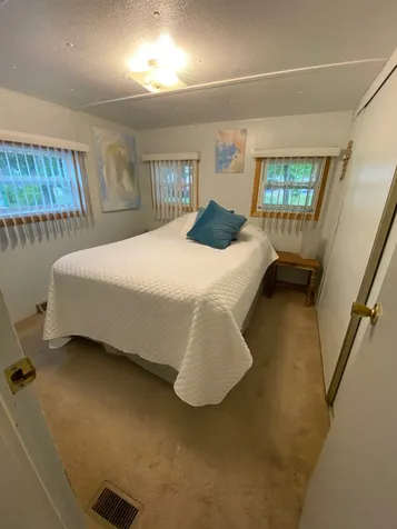 33 Hazel Street Hollis NH 03049