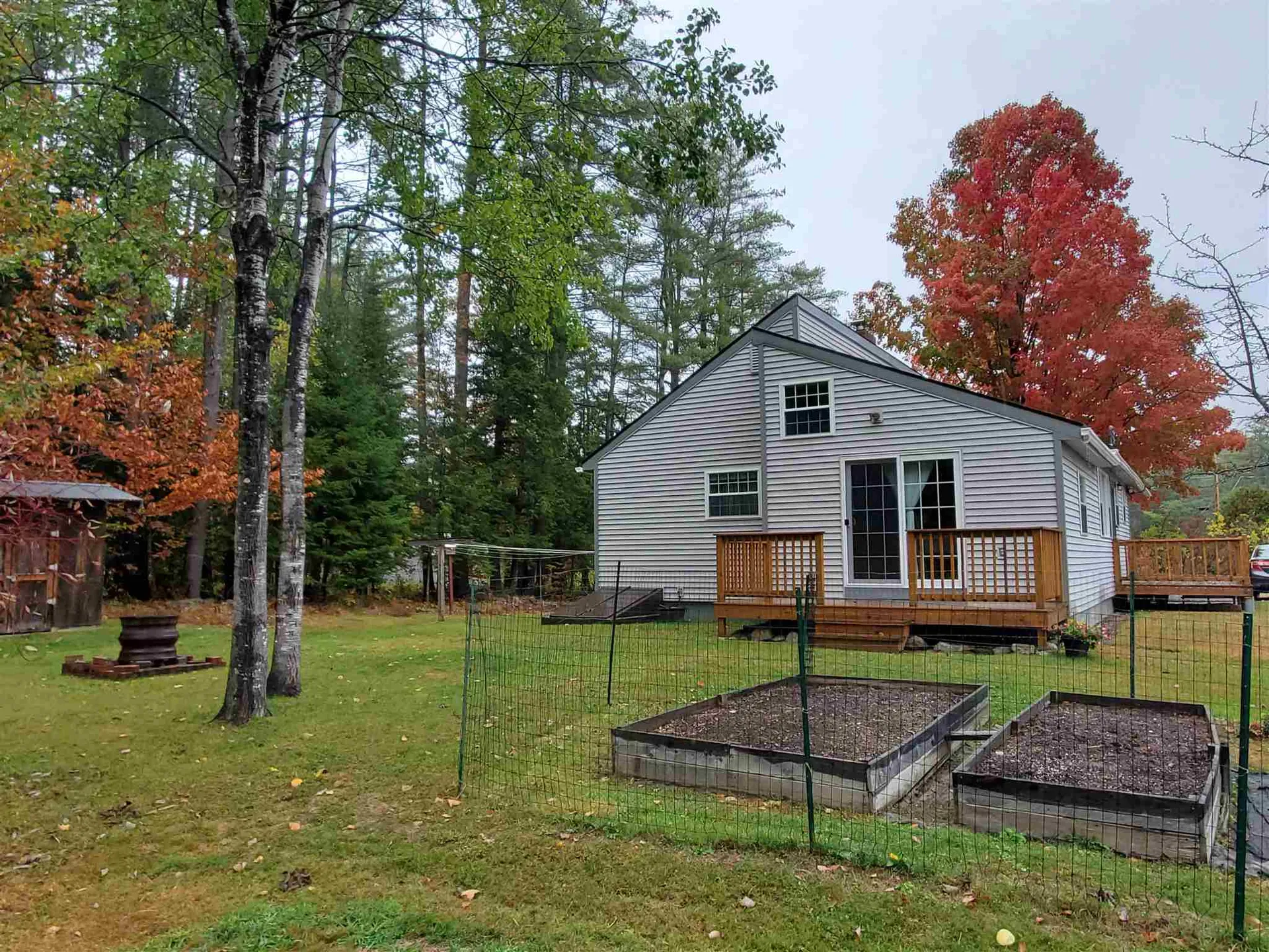 81 Maple Street Enfield NH 03748