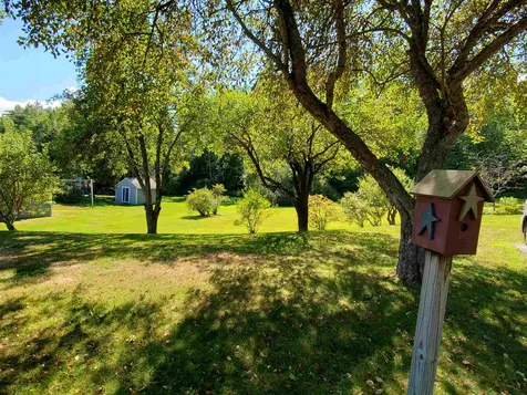 81 Maple Street Enfield NH 03748