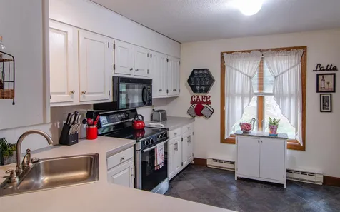 394 Lyman Batcheller Road Hartford VT 05059