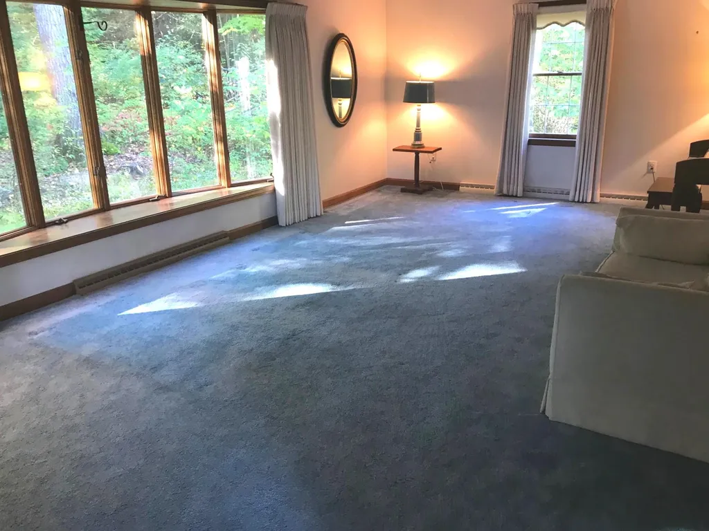 12 Regina Road Portsmouth NH 03801