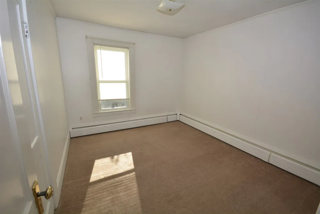 255 Mast Road Manchester NH 03102