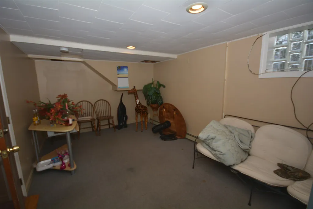 255 Mast Road Manchester NH 03102