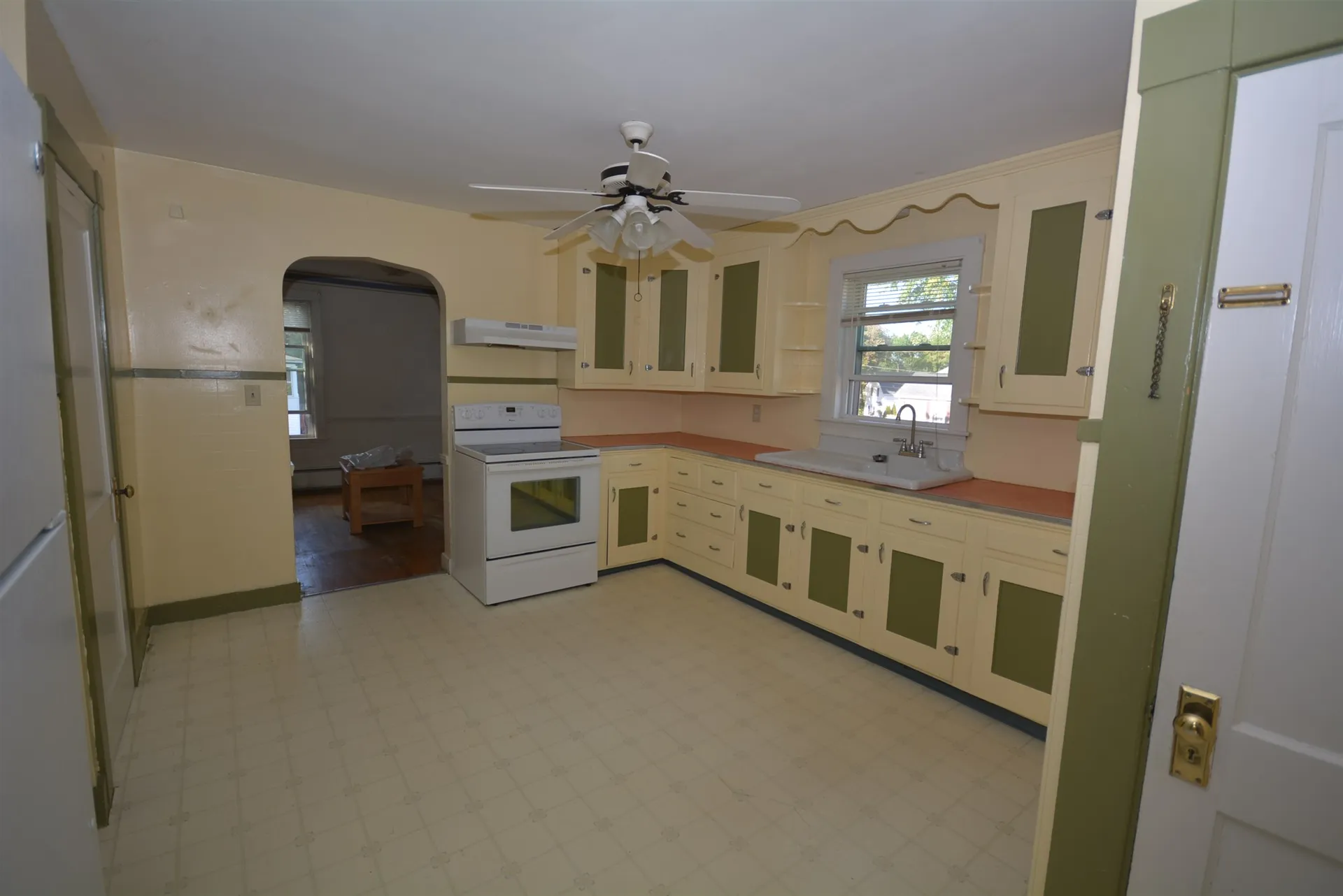 255 Mast Road Manchester NH 03102