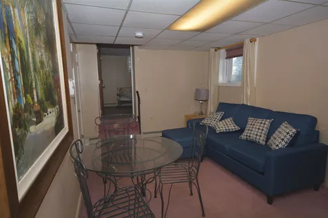 255 Mast Road Manchester NH 03102
