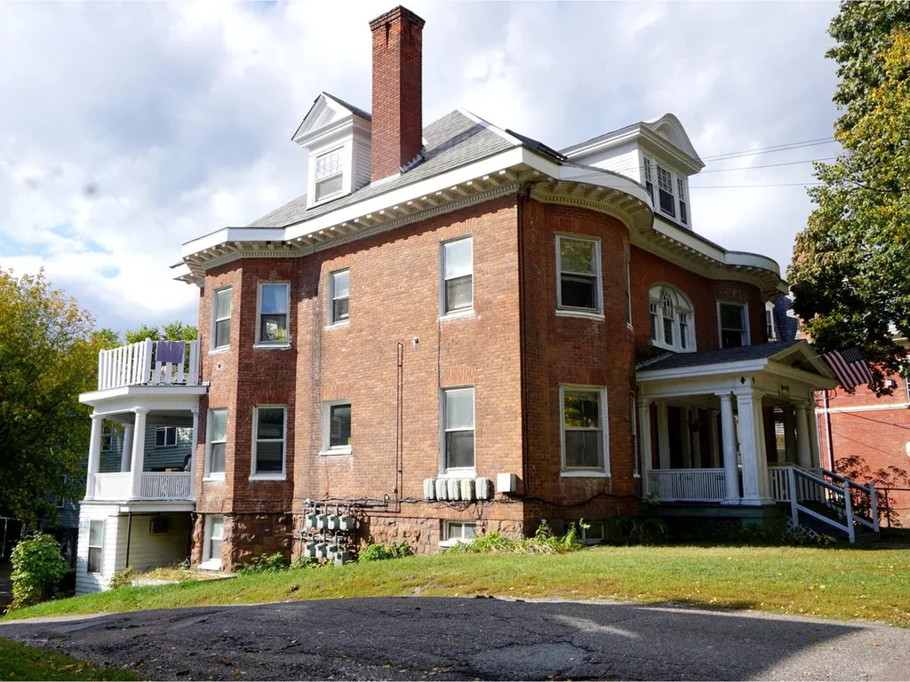 207 South Union Street Burlington VT 05401
