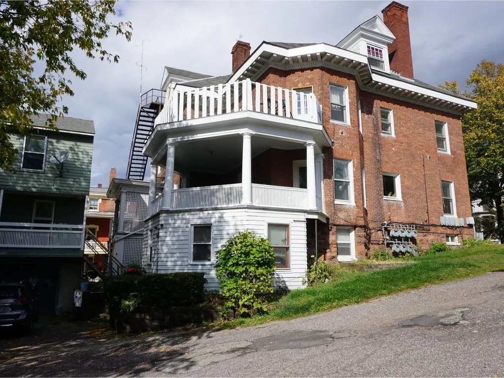 207 South Union Street Burlington VT 05401