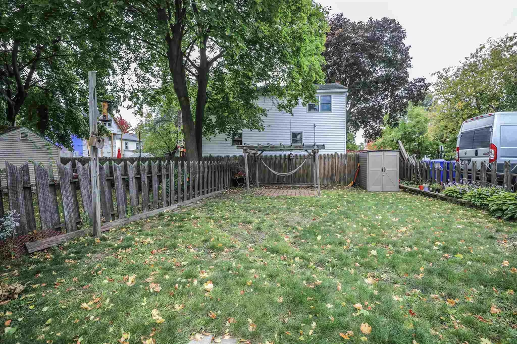 92 Goffe Street Manchester NH 03102