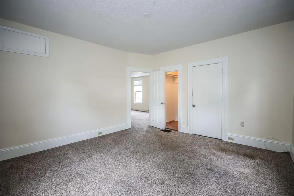 92 Goffe Street Manchester NH 03102