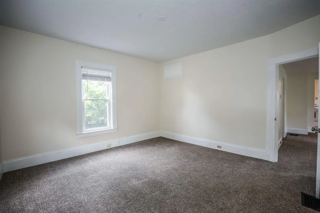 92 Goffe Street Manchester NH 03102