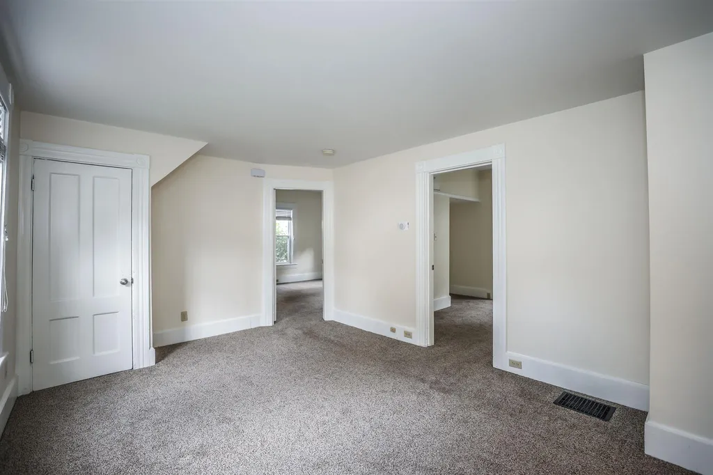 92 Goffe Street Manchester NH 03102