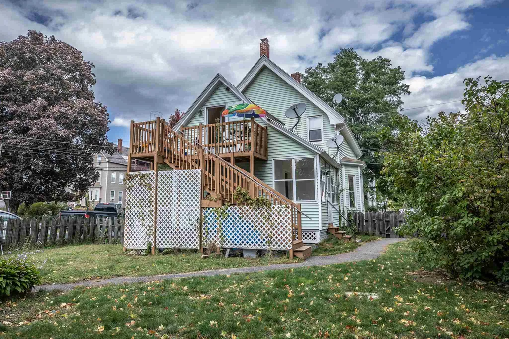 92 Goffe Street Manchester NH 03102