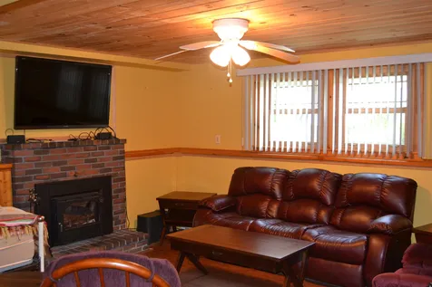 17 Christine Drive Atkinson NH 03811