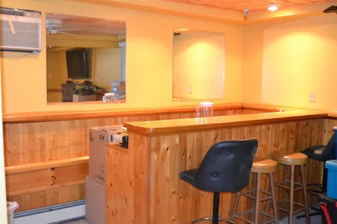 17 Christine Drive Atkinson NH 03811
