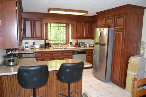 17 Christine Drive Atkinson NH 03811