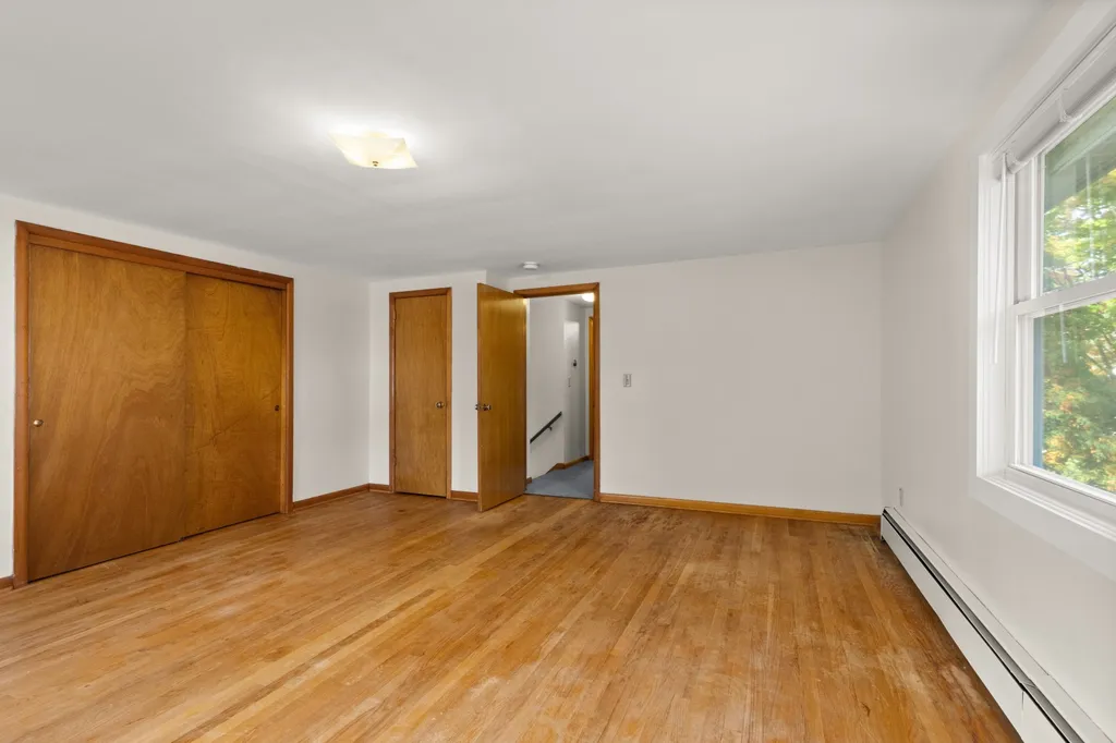 21 Suburban Square South Burlington VT 05403