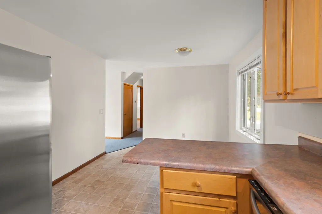 21 Suburban Square South Burlington VT 05403