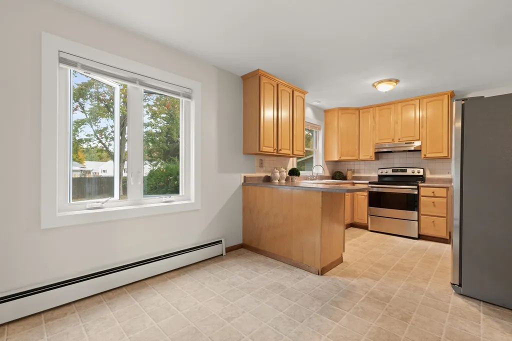 21 Suburban Square South Burlington VT 05403