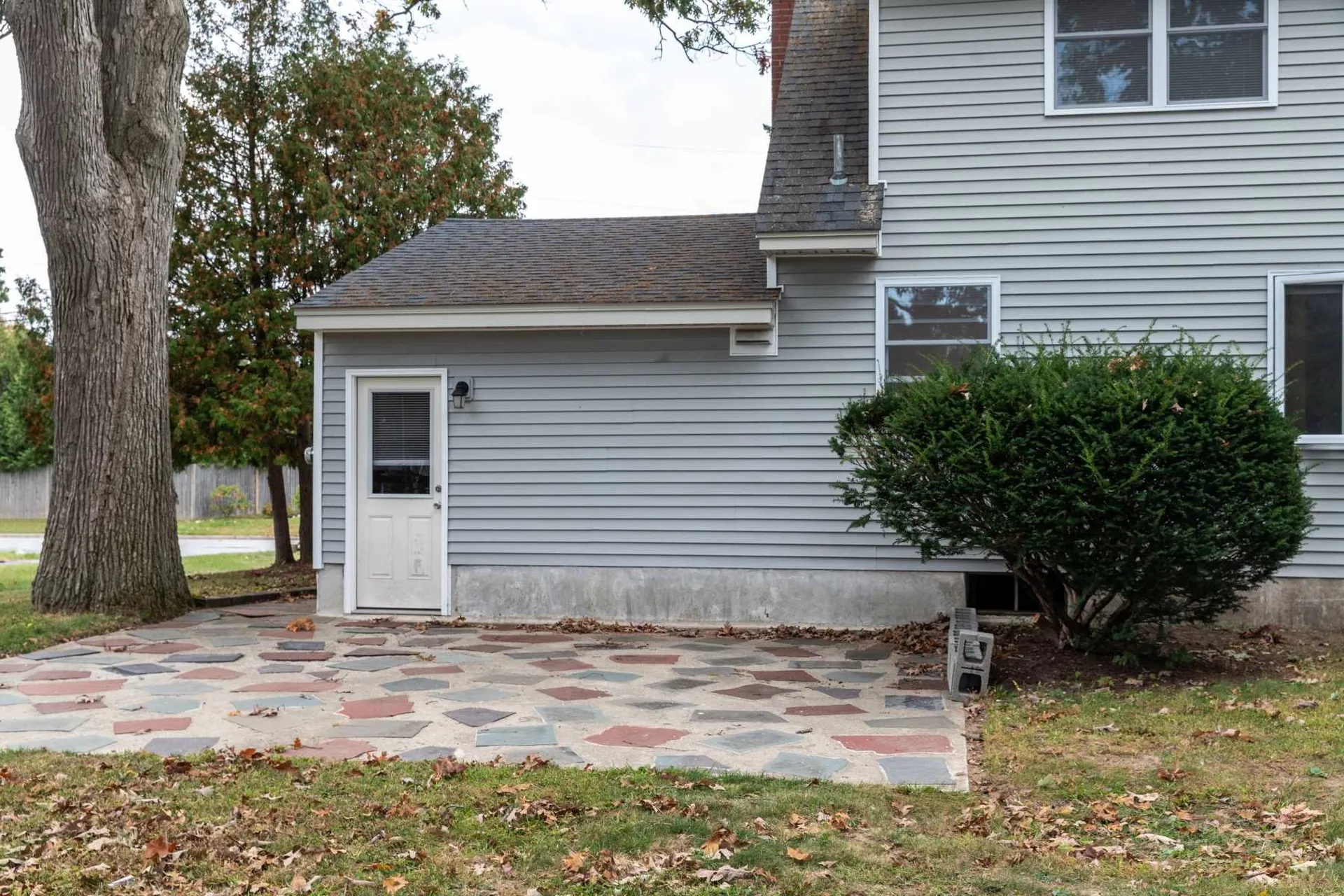 21 Suburban Square South Burlington VT 05403