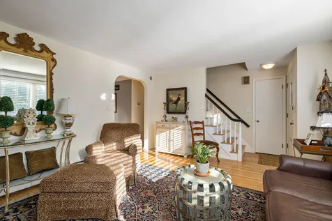 176 Woodlawn Circle Portsmouth NH 03801