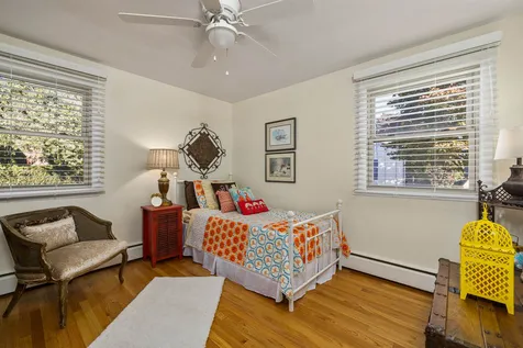 176 Woodlawn Circle Portsmouth NH 03801