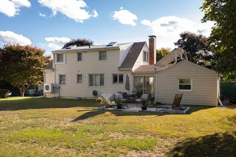 176 Woodlawn Circle Portsmouth NH 03801