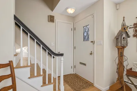 176 Woodlawn Circle Portsmouth NH 03801