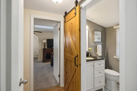 176 Woodlawn Circle Portsmouth NH 03801
