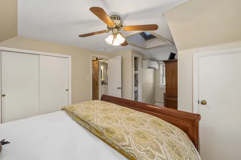 176 Woodlawn Circle Portsmouth NH 03801