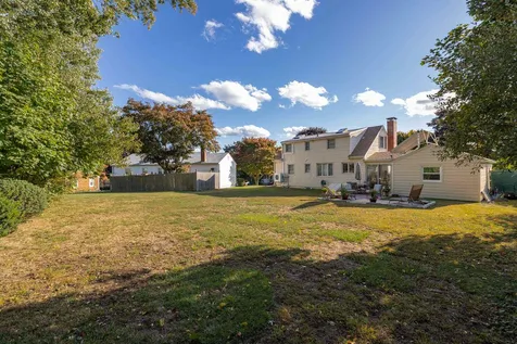 176 Woodlawn Circle Portsmouth NH 03801