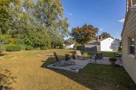 176 Woodlawn Circle Portsmouth NH 03801