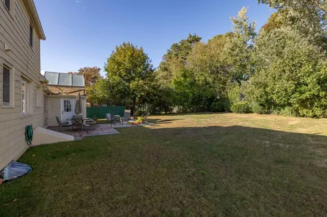 176 Woodlawn Circle Portsmouth NH 03801