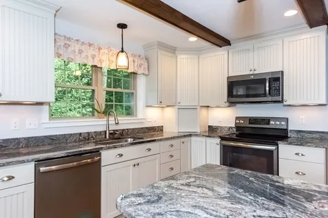 170 Bow Lake Estates Road Strafford NH 03884