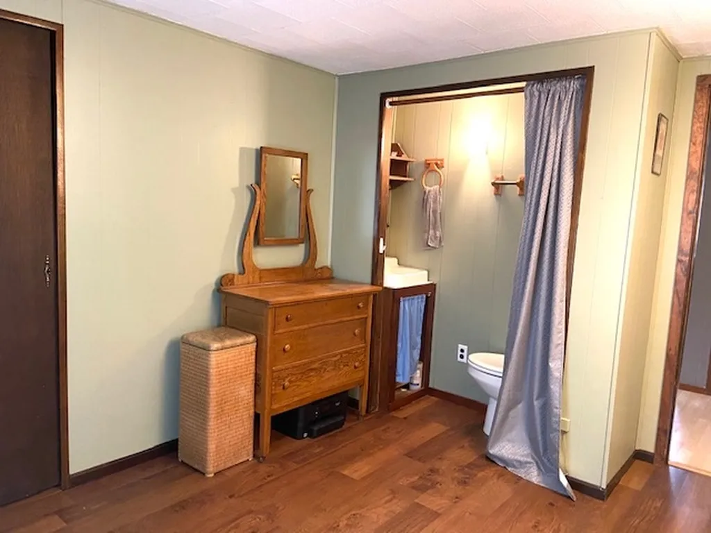 306 Concord Road Northfield NH 03276