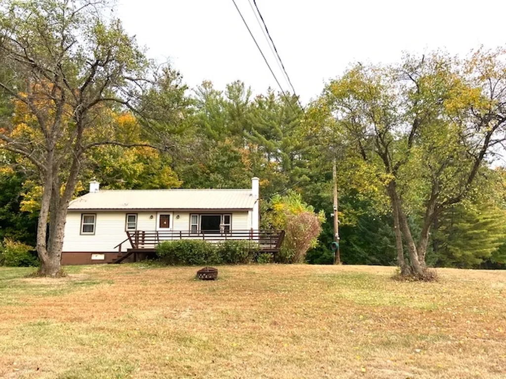306 Concord Road Northfield NH 03276