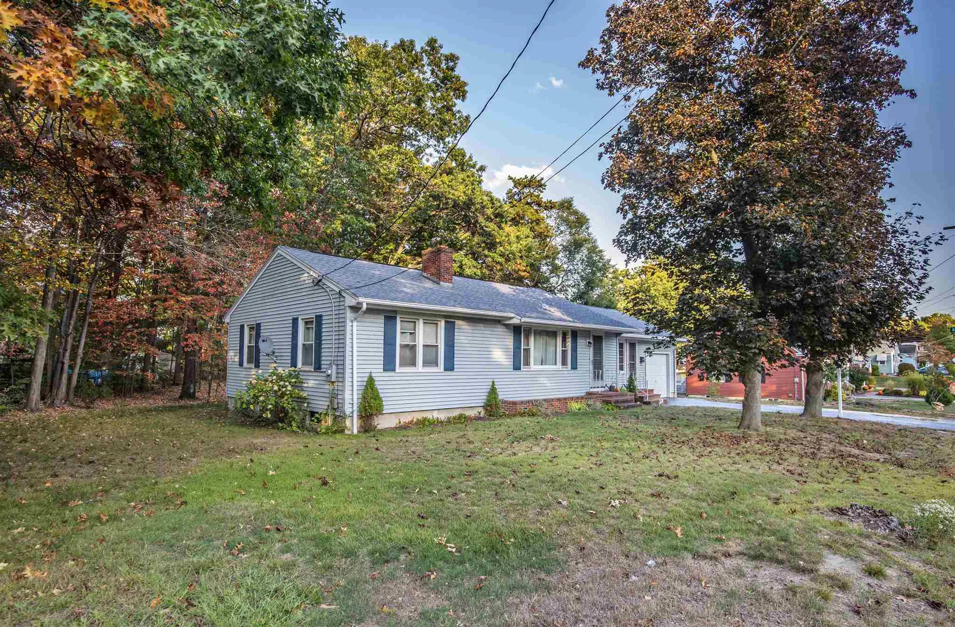 22 Almond Street Manchester NH 03102