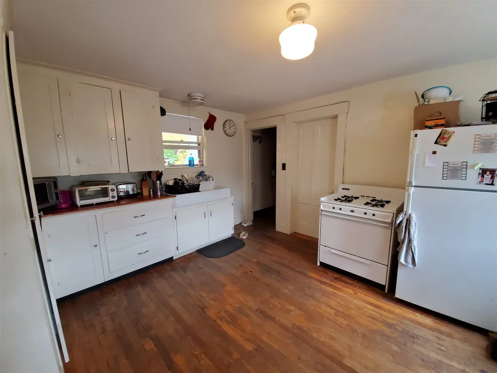 31 Messenger Street Lebanon NH 03766