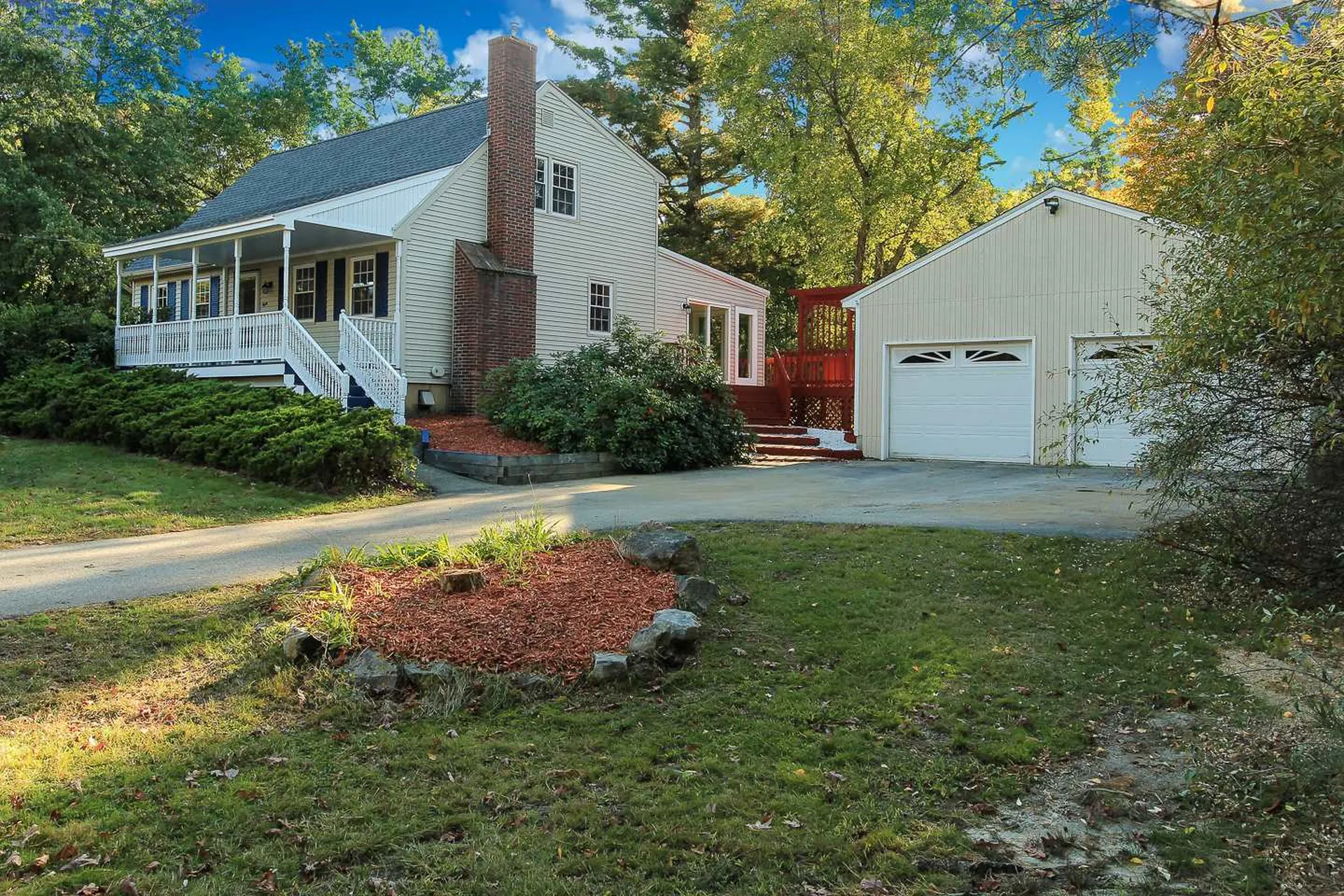 8 Brookview Drive Londonderry NH 03053