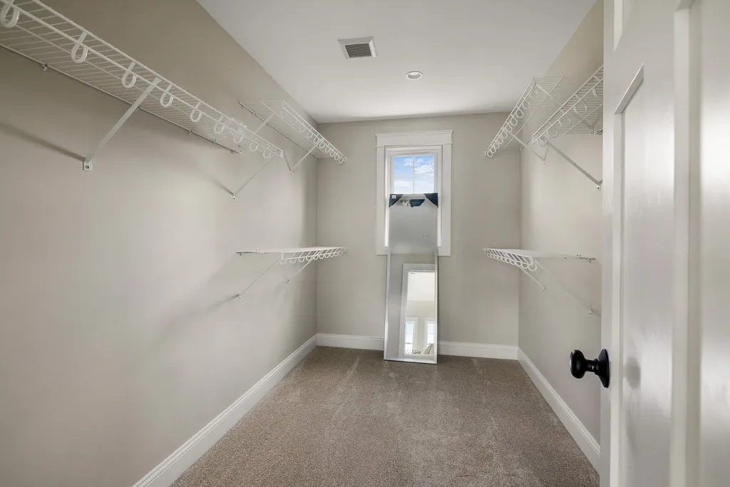 54 Rockingham Avenue Portsmouth NH 03801