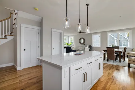 54 Rockingham Avenue Portsmouth NH 03801