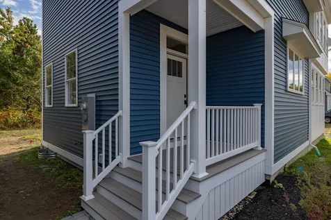 54 Rockingham Avenue Portsmouth NH 03801