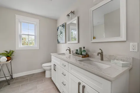 54 Rockingham Avenue Portsmouth NH 03801